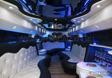 Лимузин на свадьбу № S5968 - Транспортная компания StarCars