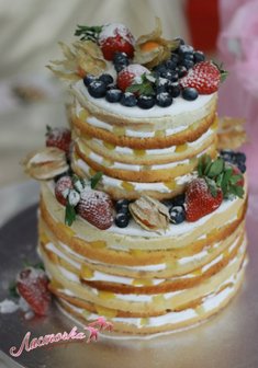 «Свадебный торт "Ягодный"»