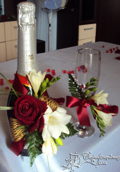 Аксессуар из цветов А4071 - Салон цветов Алла