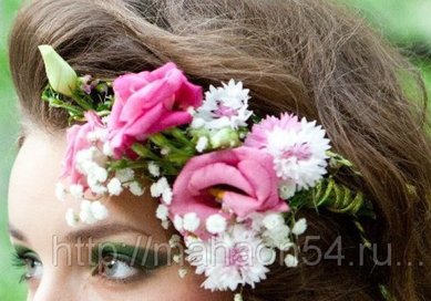 Аксессуар из цветов М4177 - Салон цветов Махаон