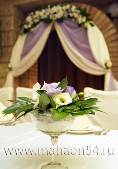 Цветочная композиция М6046 - Салон цветов Махаон