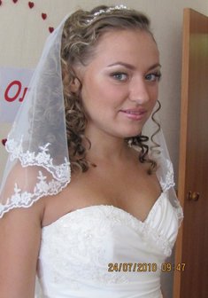 Cвадебная прическа Н13703 с распущенными волосами