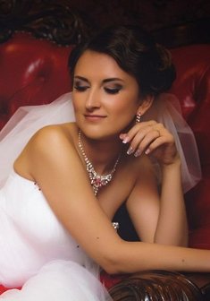 Cвадебная прическа Ю21166 с собранными волосами