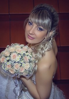 Cвадебная прическа Ю21168 в греческом стиле