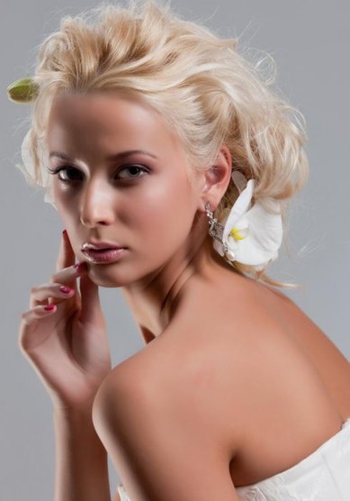 Прическа на свадьбу С13426 - Стилист-визажист Елена Сергуняева