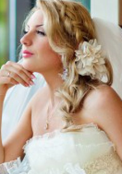 Свадебная прическа Л13517 - Стилист-визажист Лариса Назарова