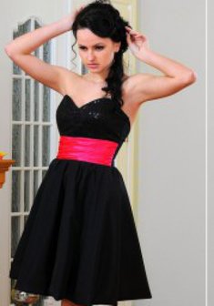 Вечернее платье Виктория-125705. А-силуэт, короткое без шлейфа.