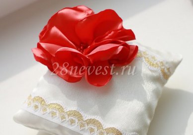 Подушечка для колец 240473 - Свадебные аксессуары 28 невест